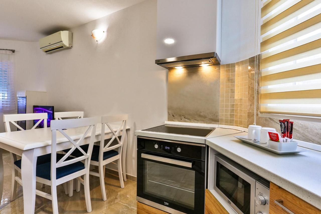 Zara Apartment Budva Exterior foto